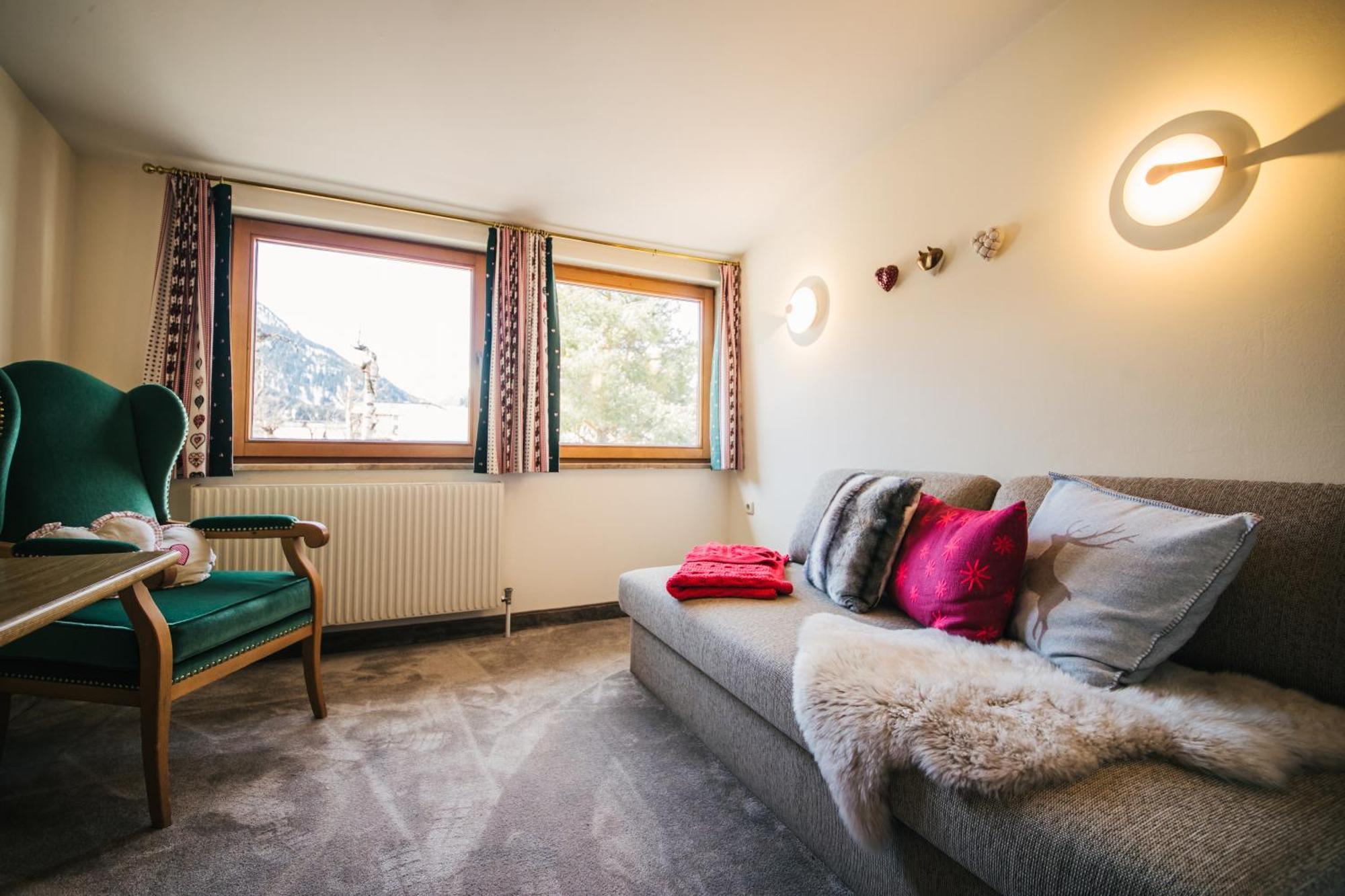 Hotel Dr Otto Murr B&B Sankt Anton am Arlberg Exterior photo