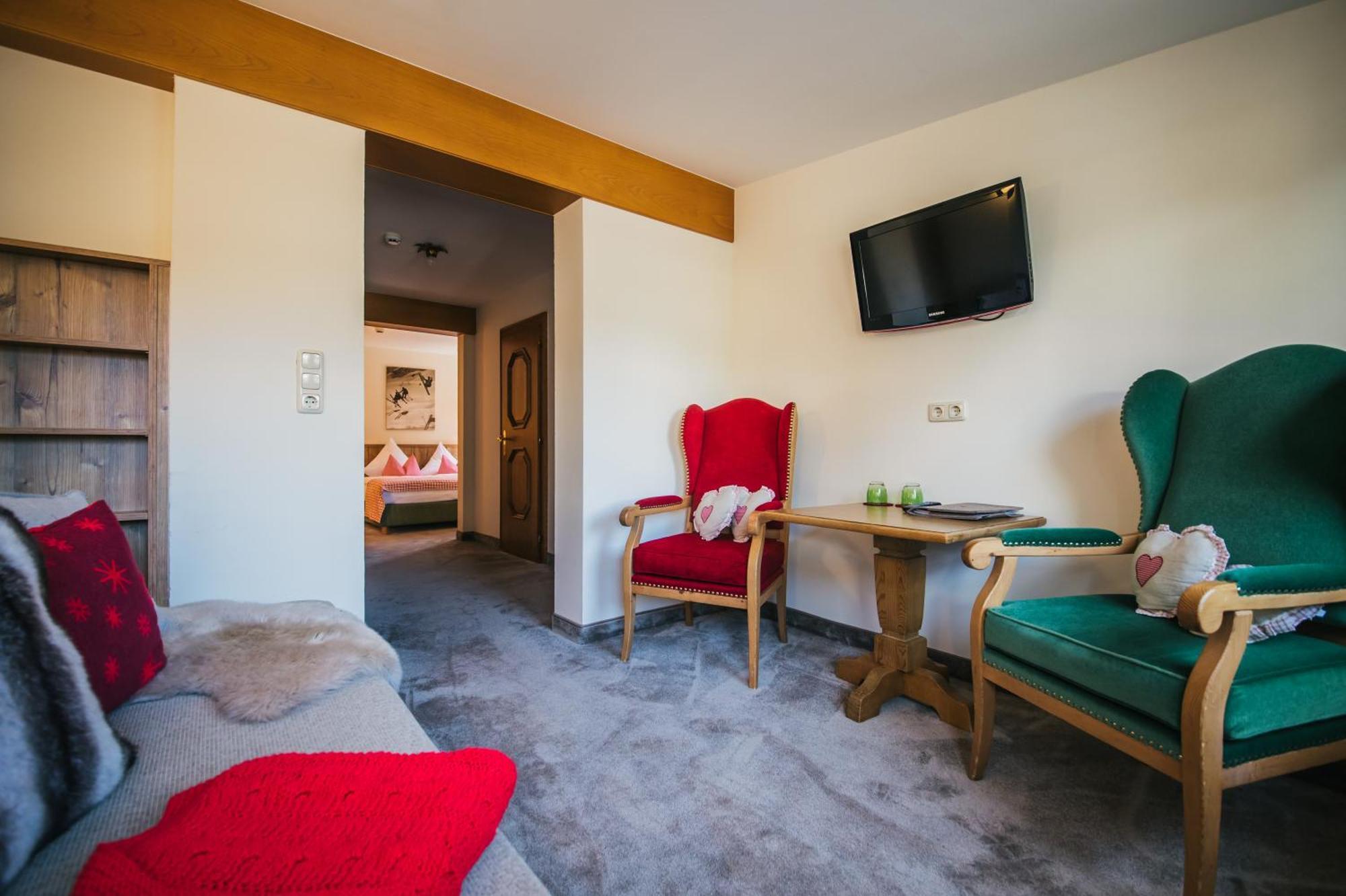 Hotel Dr Otto Murr B&B Sankt Anton am Arlberg Exterior photo