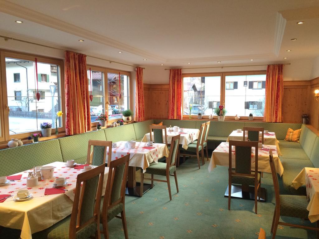 Hotel Dr Otto Murr B&B Sankt Anton am Arlberg Exterior photo
