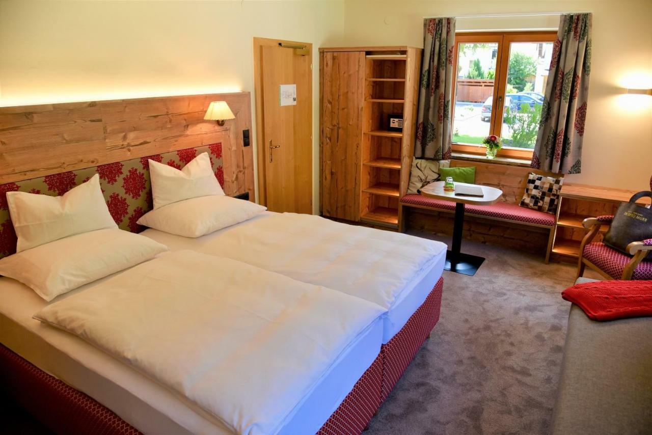 Hotel Dr Otto Murr B&B Sankt Anton am Arlberg Exterior photo